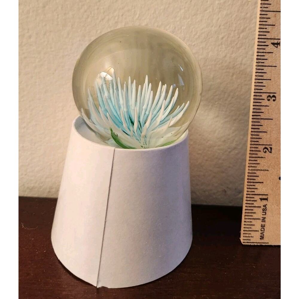 Beautiful Vintage Multi-colored Round Paper Weight